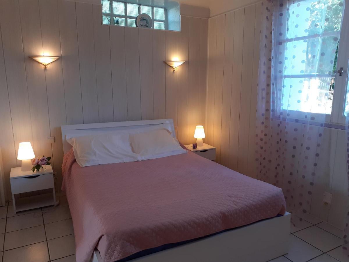 Gueracague Etcheverry Garaya Apartment